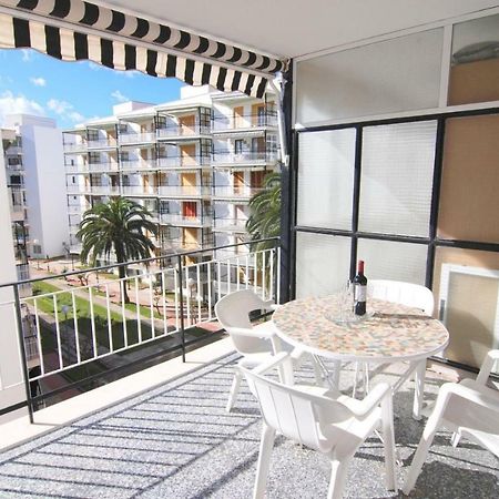 Aries Basic Apartment ซาลอว์ ภายนอก รูปภาพ