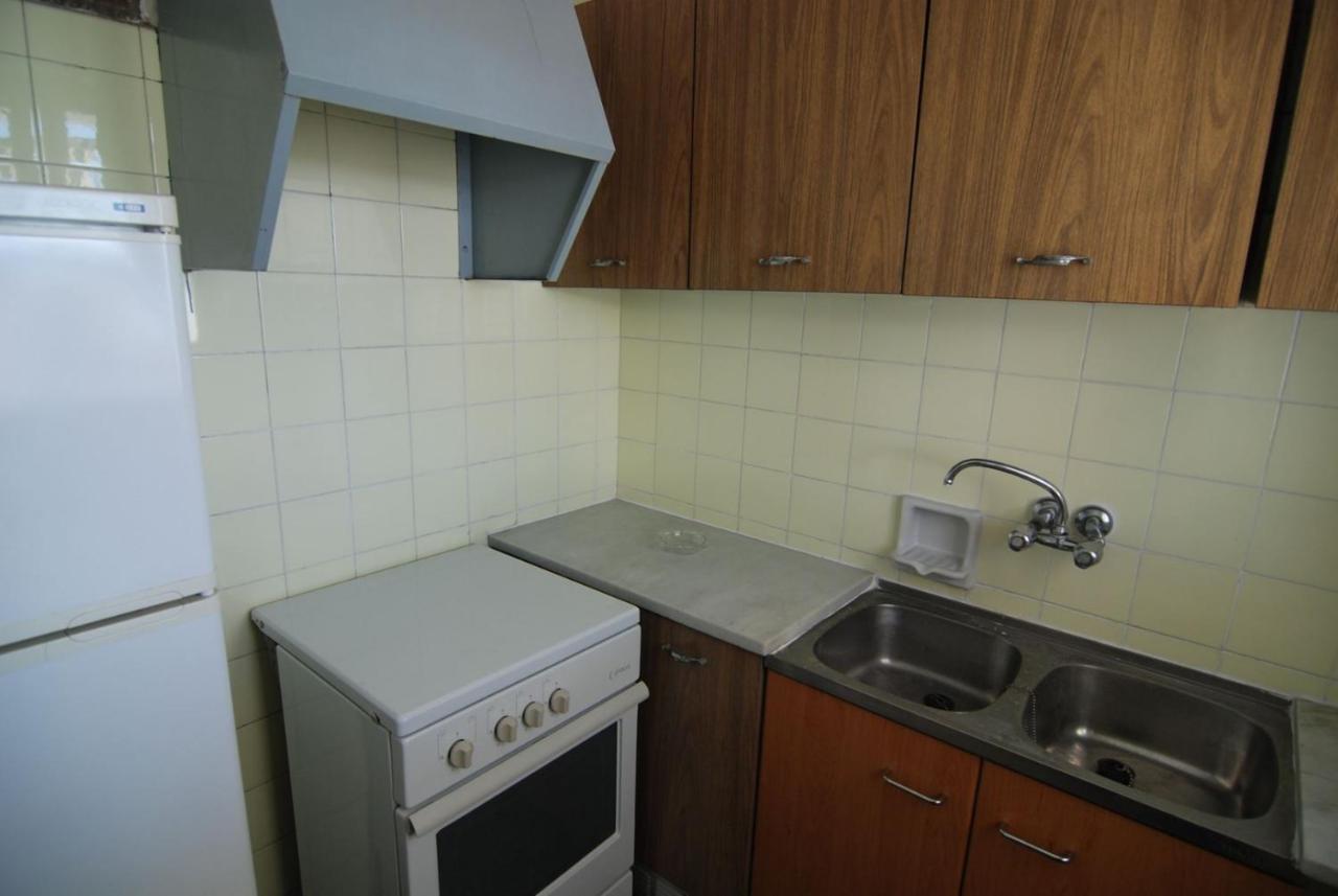 Aries Basic Apartment ซาลอว์ ภายนอก รูปภาพ